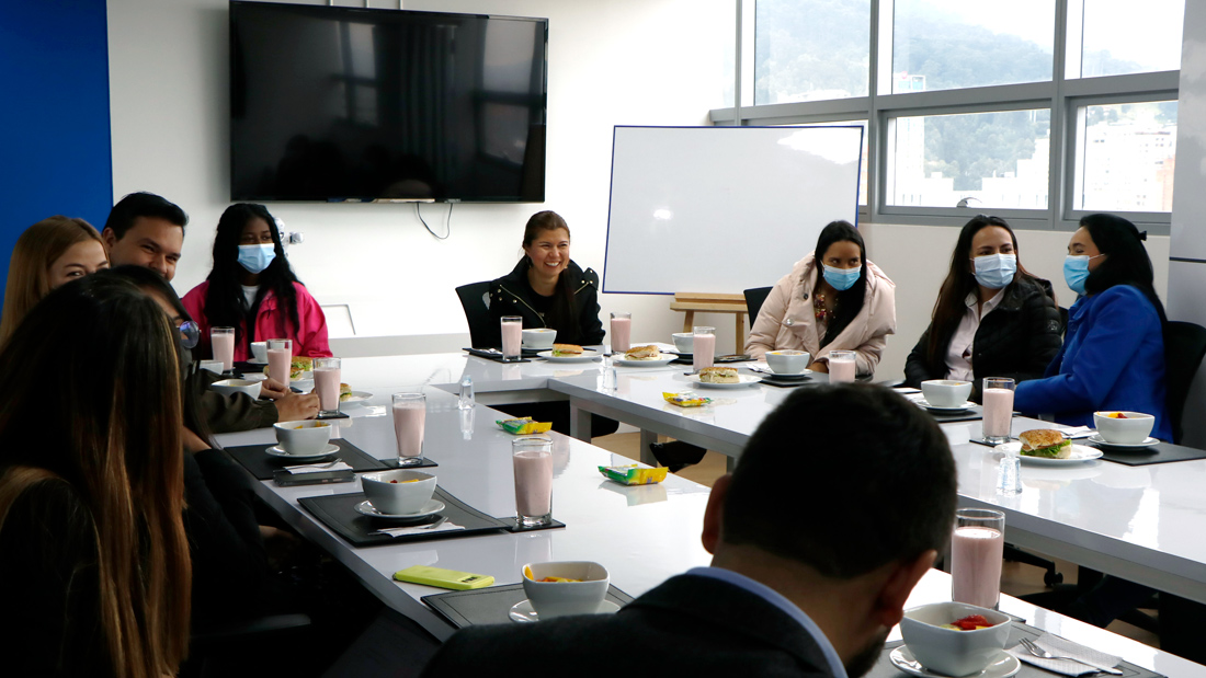 desayuno-wanda Desayuno - Dia internacional de las niñas en las TIC